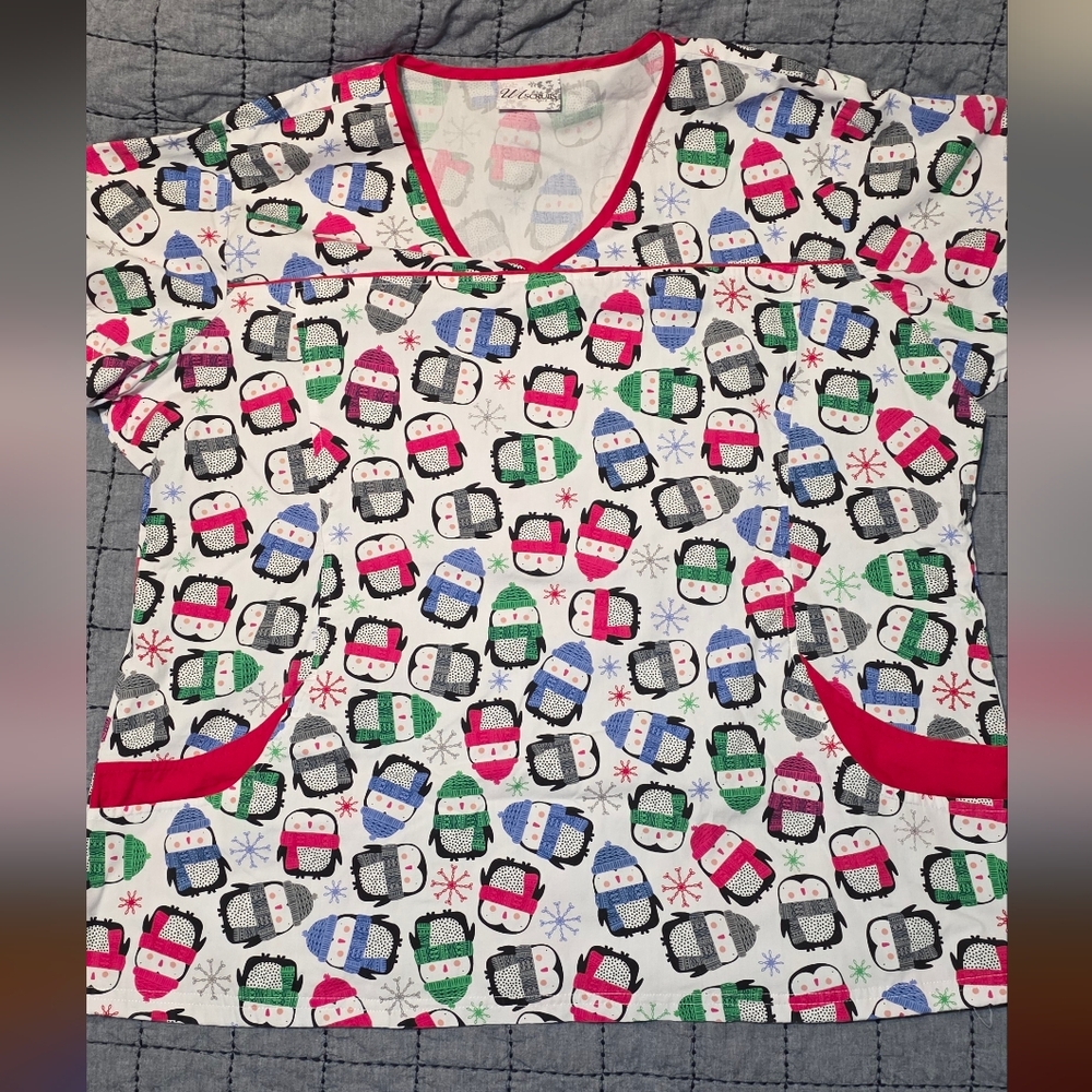 UA Scrubs Multicolor Penguin Women's Pajama Top